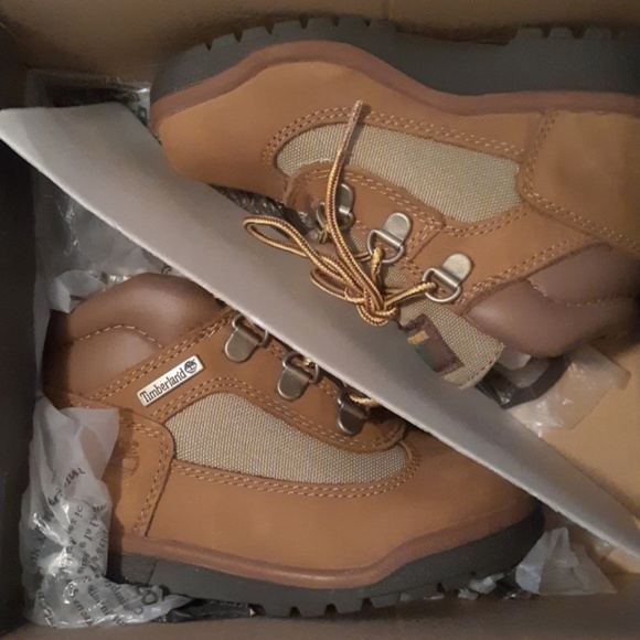 Childrens Timberlands - Picture 1 of 7